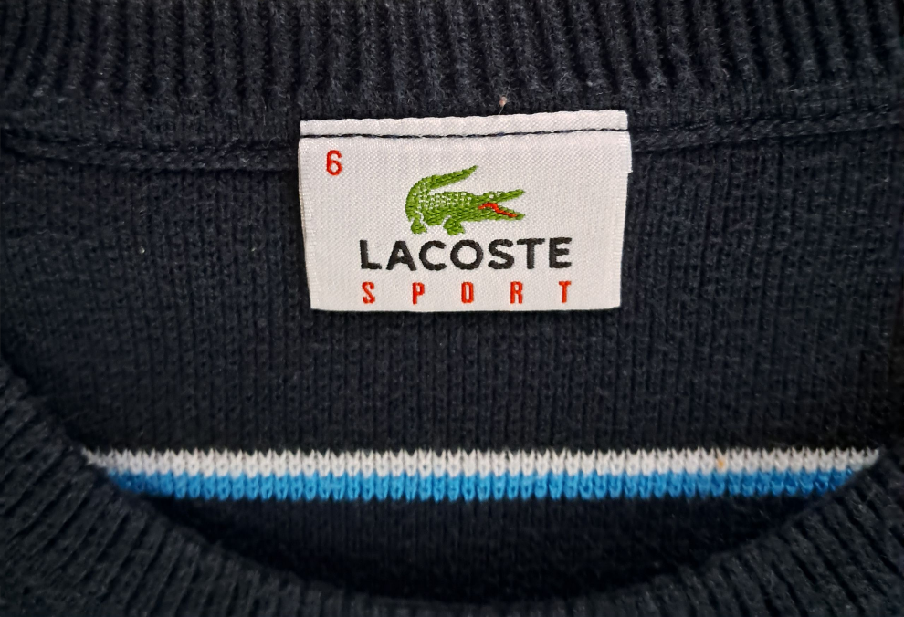 Lacoste Sweater – Schwarz mit Blau / Weiß / Rot gestreift – Größe XL