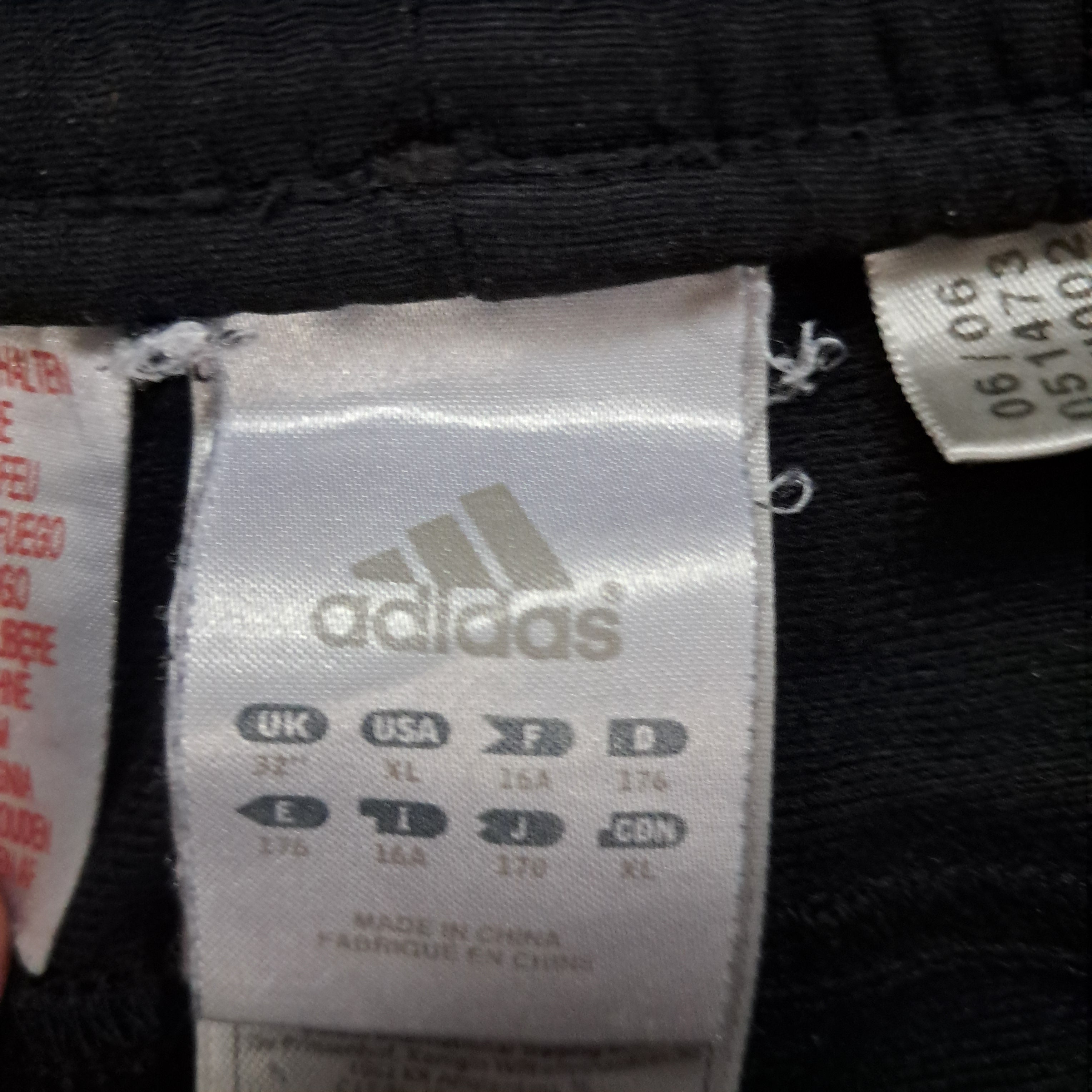 Adidas Vintage Trackpants Baggy Open Leg – Schwarz – Größe XL